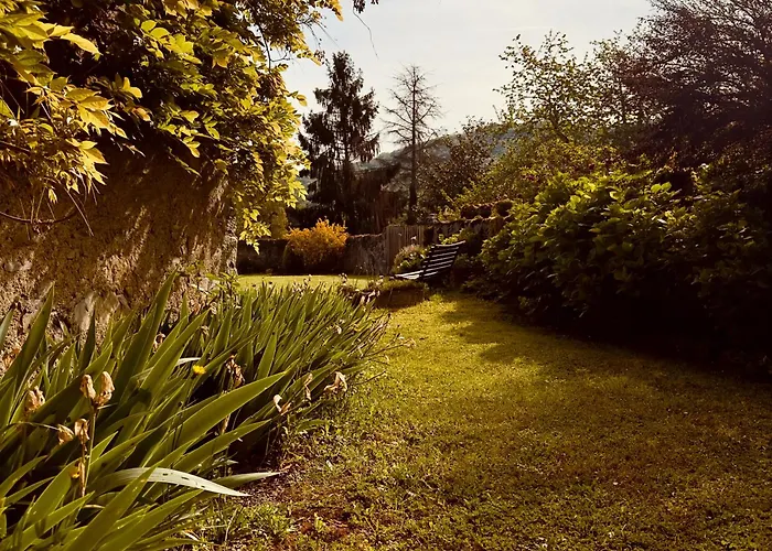 Le Cap De Clos Cier-de-Riviere