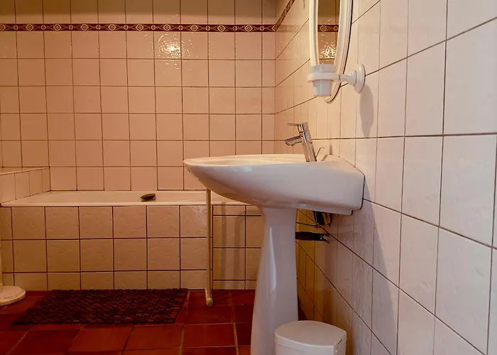 Le Cap De Clos * Cier-de-Riviere